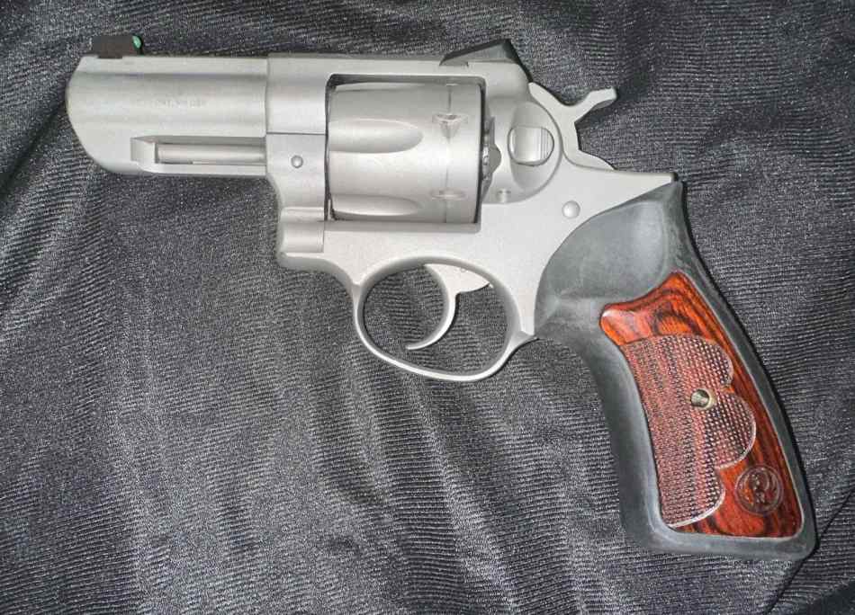 Ruger GP100 Wiley Clapp edition 357 Magnum