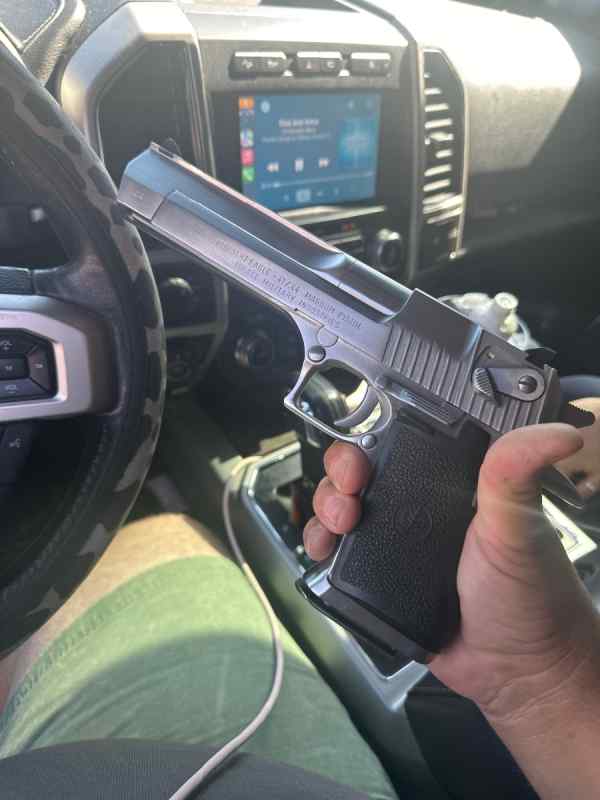 .41/.44 magnum research desert eagle