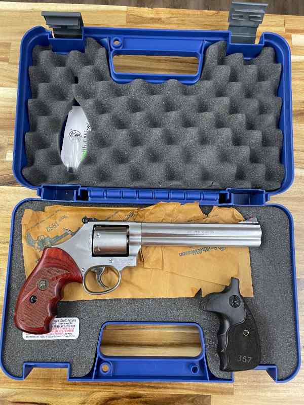 S&amp;W Model 686-6, 3-5-7, 7”bbl