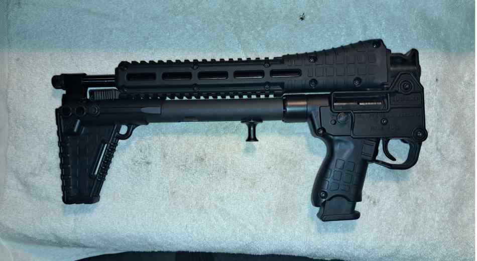 Keltec Sub 2000 a.jpg
