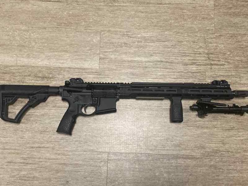 Unfired DDM4V7 w/ Geissele, radian, Troy sights…