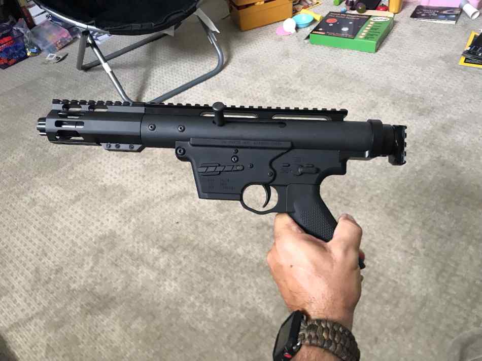 Tac-9 Pistol Subgun Uses Glock Mags