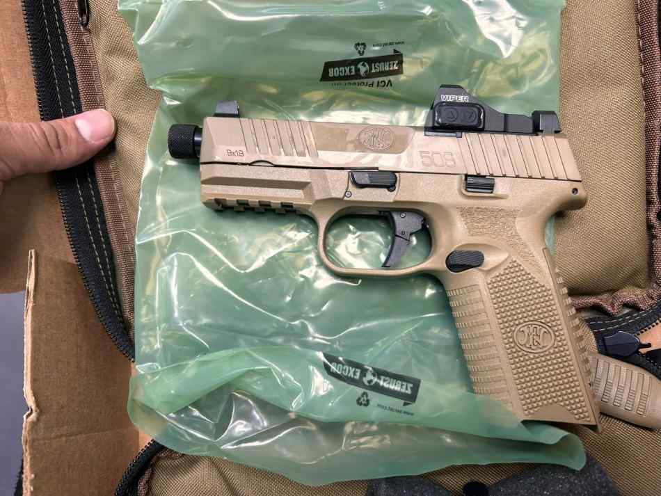 FN 509 Tactical with Viper Red Dot in FDE