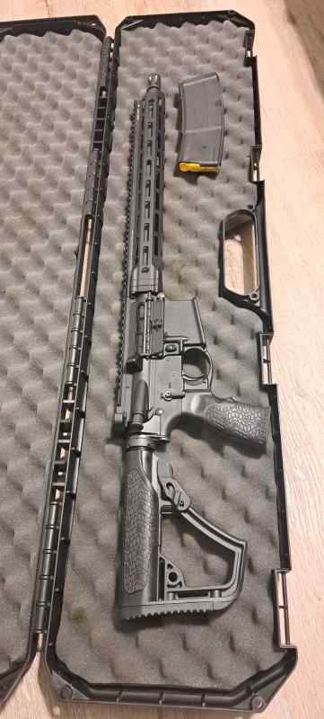 Daniel Defense DDM4V7