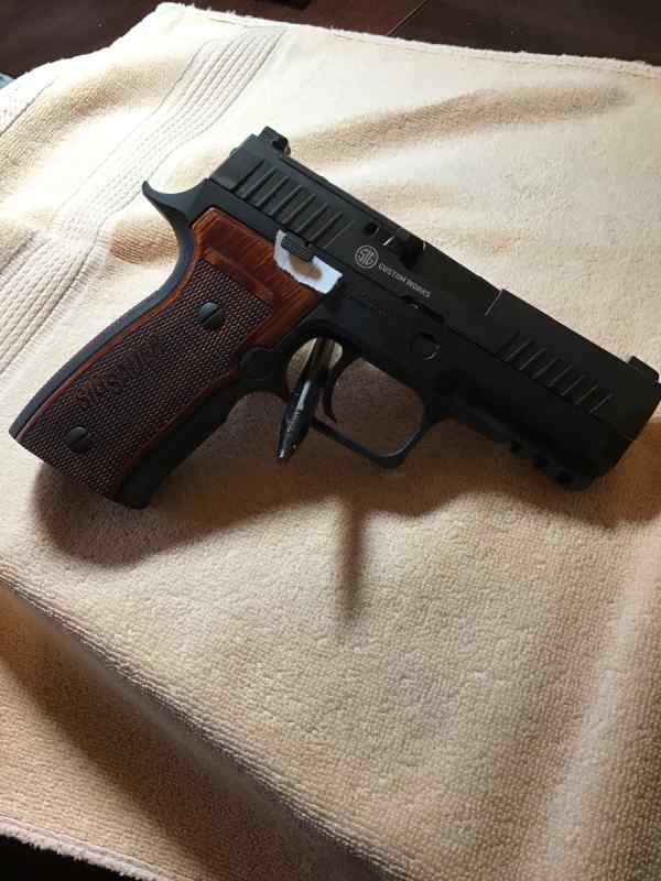 Sig P320AXG Classic by Custom Works