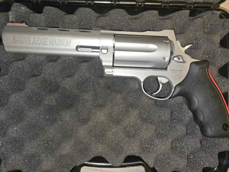 **RARE** TAURUS 513 Raging Judge Magnum