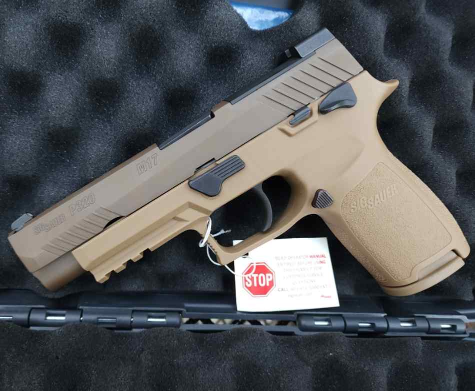 SIG Sauer P320 M17