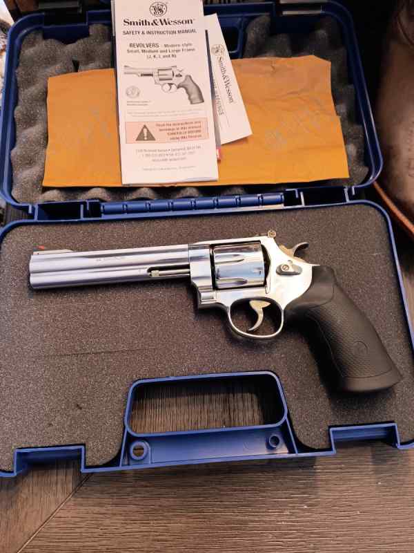 Smith and Wesson 629 Classic SS 44 Mag 6.5 barrel