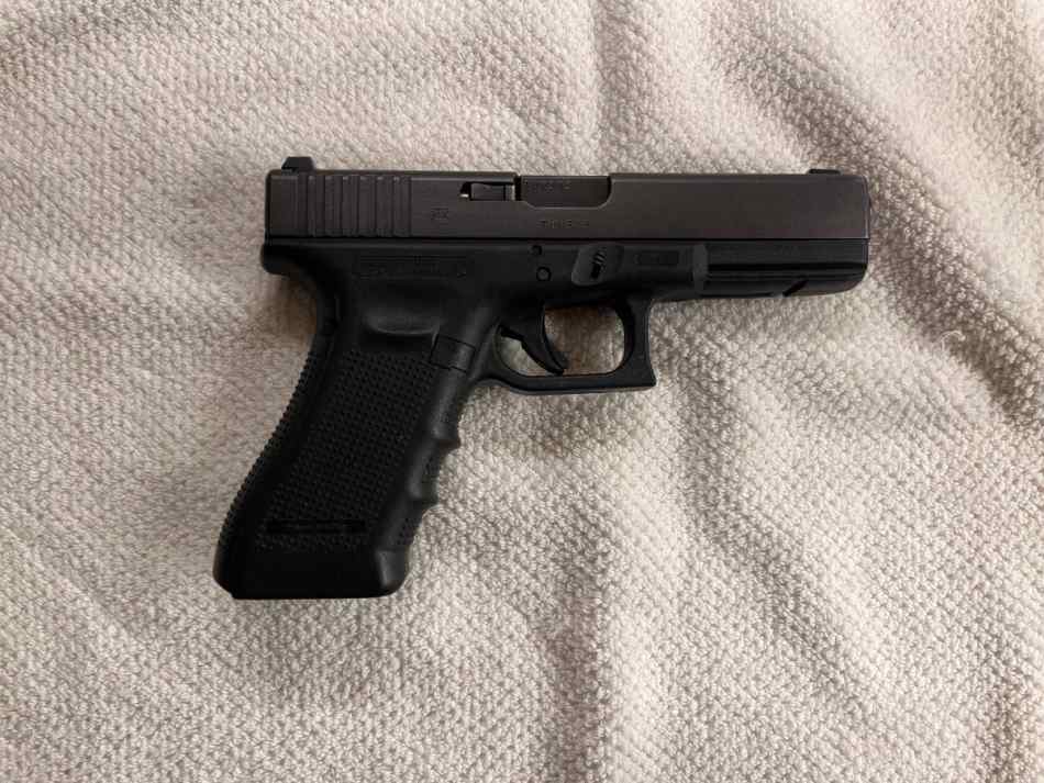 Gen 4 Glock 22 .40 Cal