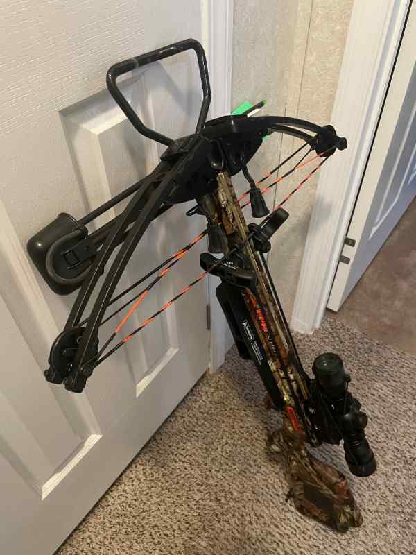 10 POINT CROSSBOW WITH SCOPE