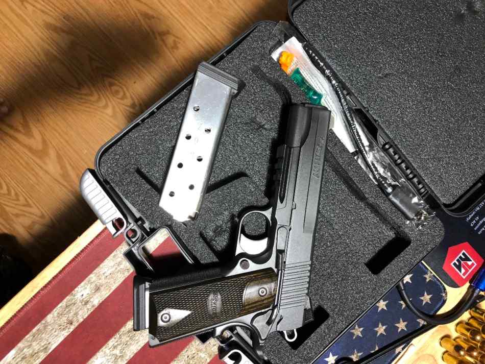 SIG 1911R