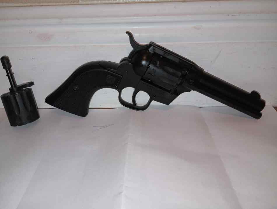 Diamondback sidekick revolver 22LR and 22WMR