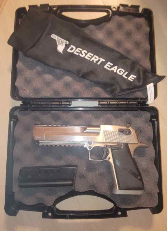 Magnum Research Desert Eagle Mark XIX