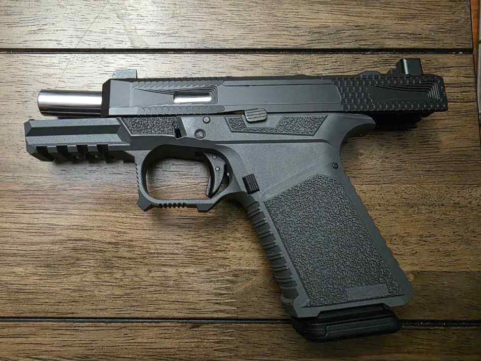 Glock 19 clone with RMR cut slide