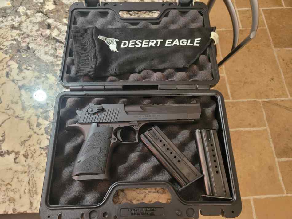 DESERT EAGLE 357