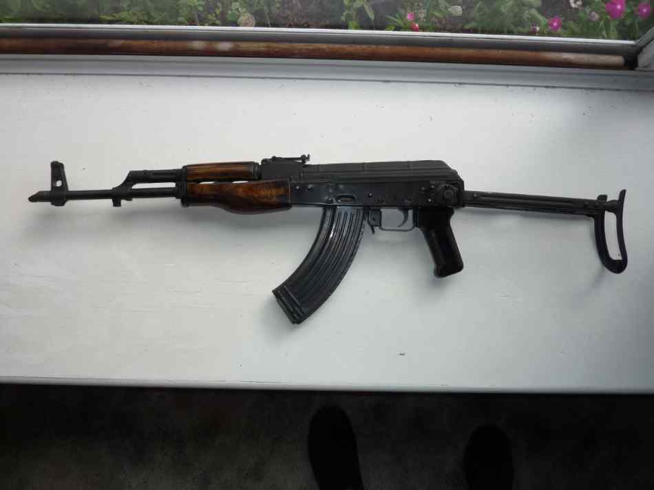 AK 47, 7.62x39mm, U F stock, 1 Mag, test-fired