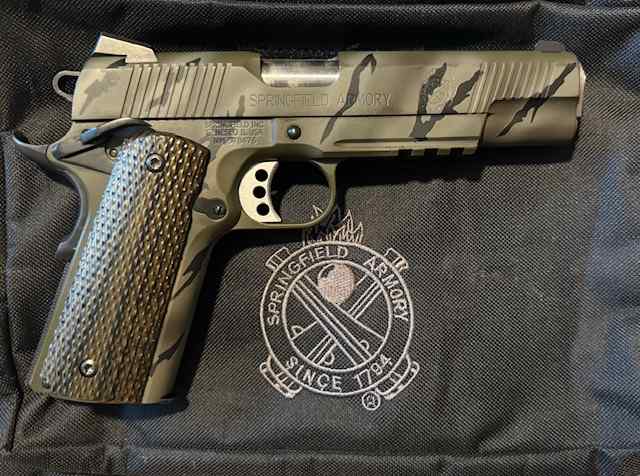 Springfield Armory MC Operator 1911 45acp Night Sights with Tiger Strip Finish.