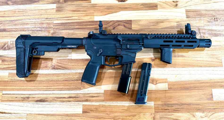 Cmmg mk17 9mm ar pistol