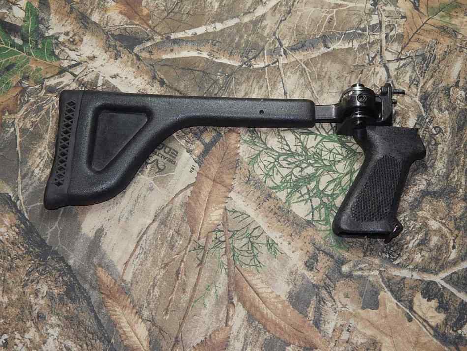 Choate Tool Corp. Folding Stock with a Pistol Grip