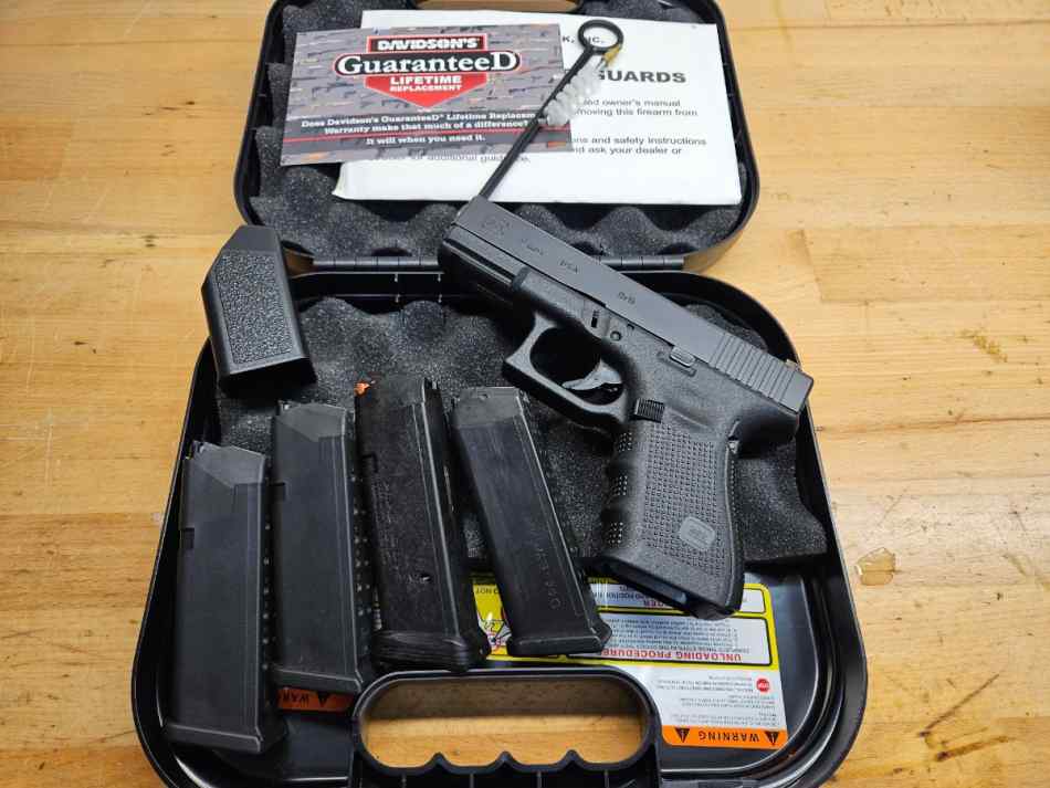 GLOCK 19 Gen3 9mm 4.02in 15rd MADE in USA