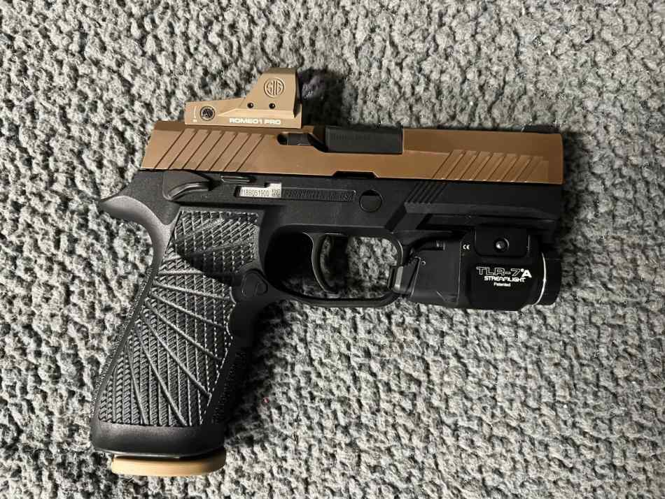 WTT Sig p320 m18