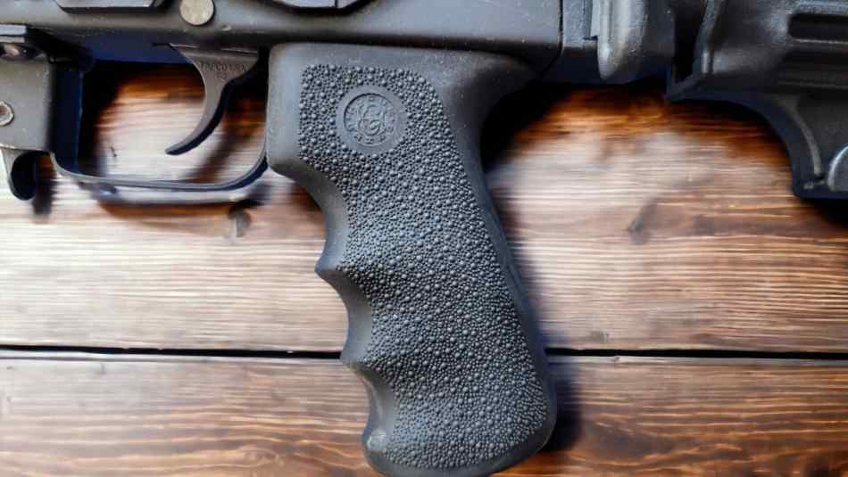 g2-trigger-hogue-grip.jpg