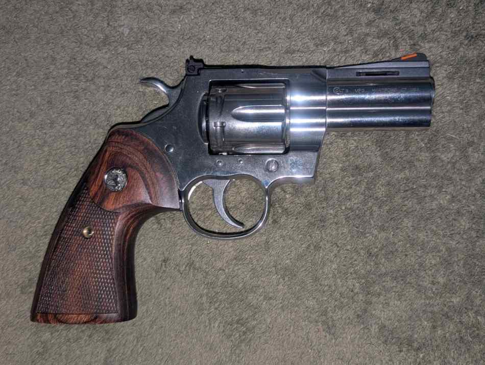 COLT PYTHON 3&quot; STAINLESS - NEW MODEL