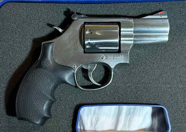 S&W 686+ Plus 357 Magnum 7 round, 2.5"