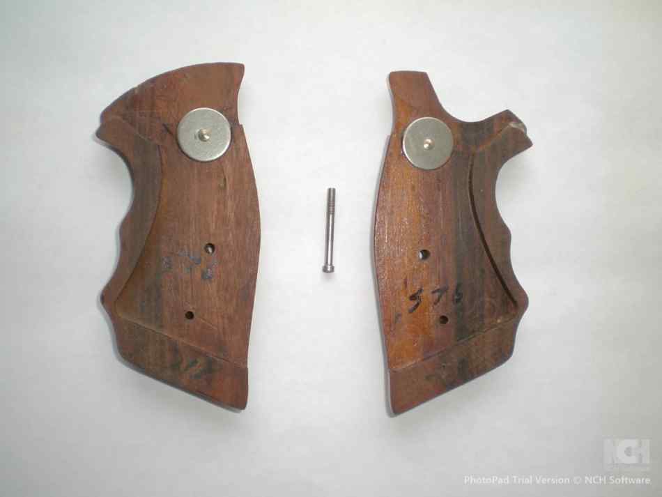 SMITH GRIPS 2.jpg