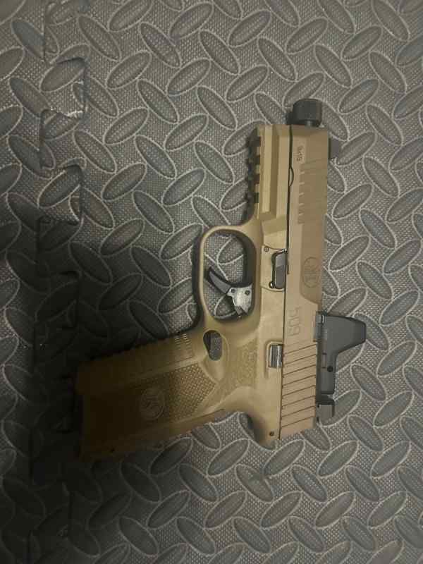 Fn 509 tactical w/ trijicon rmr