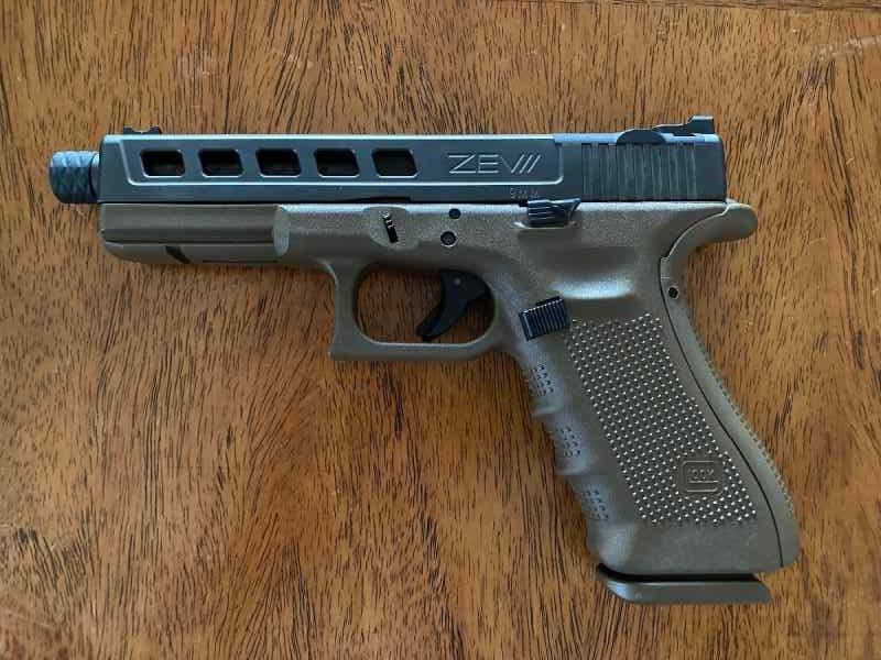 WTS: Glock 17 Gen4 w/Zev slide