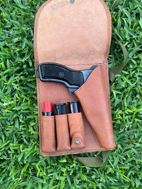 Flare Gun Pistol with Adapters for 22LR, .410, 45
