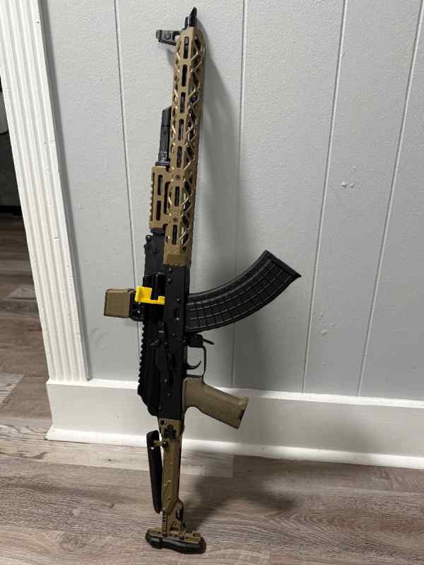 Custom Ak 2000