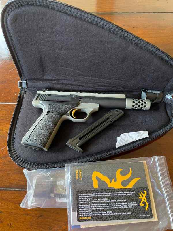 Browning Buck Mark Field Target Pistol 22 Lr. 5.5 