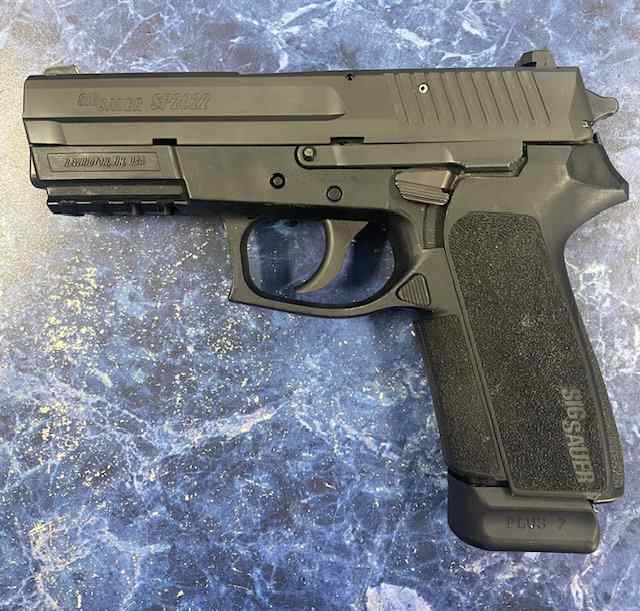 Sig Sauer P2022 9mm Pistol W/ Magazine