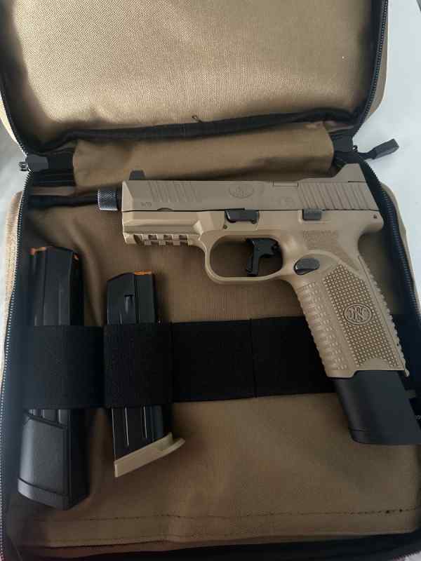 FN 509 Tactical w night sights