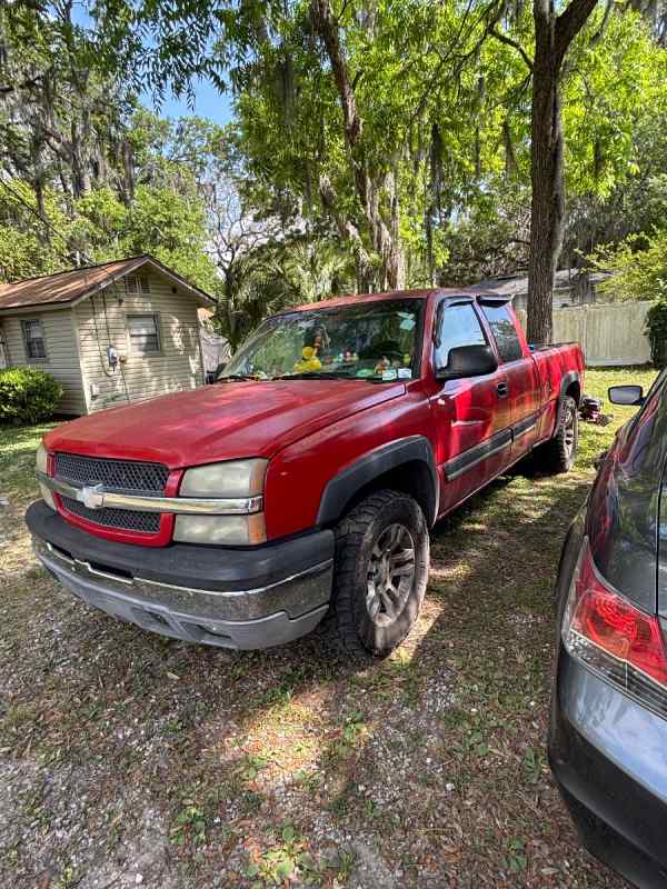 WTS/WTT 2003 Chevy Silverado Z71 ext cab short bed