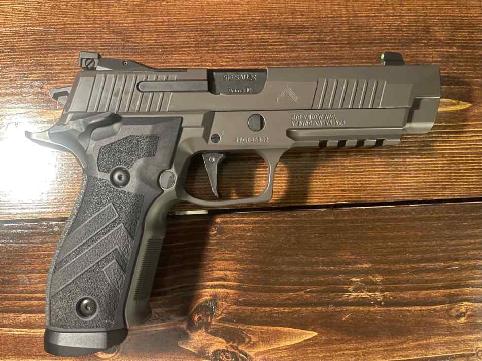 Sig P226 X5 Legion