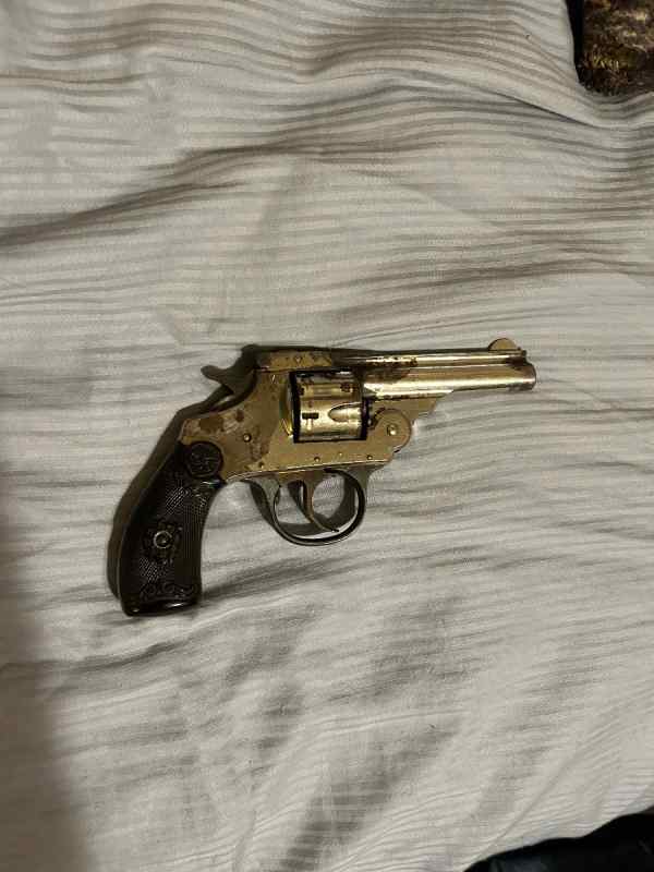 Iver Johnson .32 S&amp;W Revolver Pistol