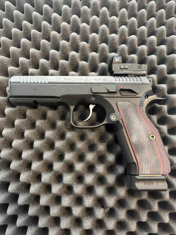 CZ Shadow 2 w/ Upgraded Grips &amp; Red Dot