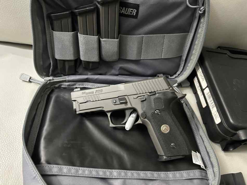 Sig P229 Legion