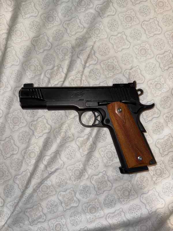 Kimber 1911