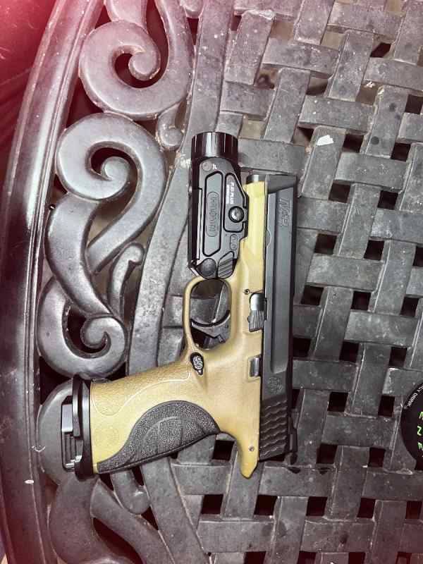 S&amp;W M&amp;P 9 