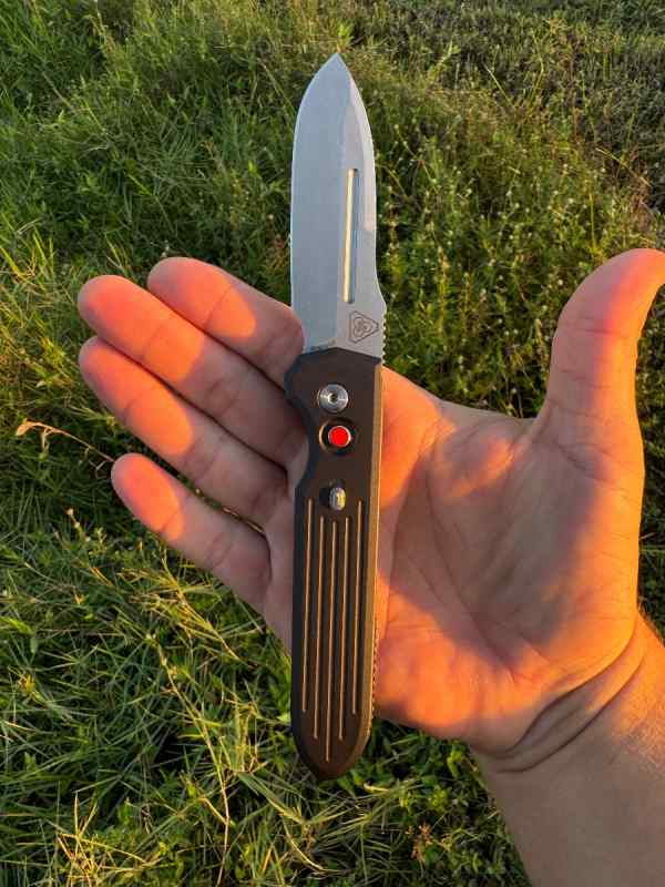 Pro-Tech + PDW Invictus Automatic Knife