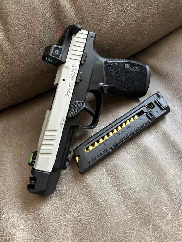 Sig P322 Competition, optic included, 2 mags