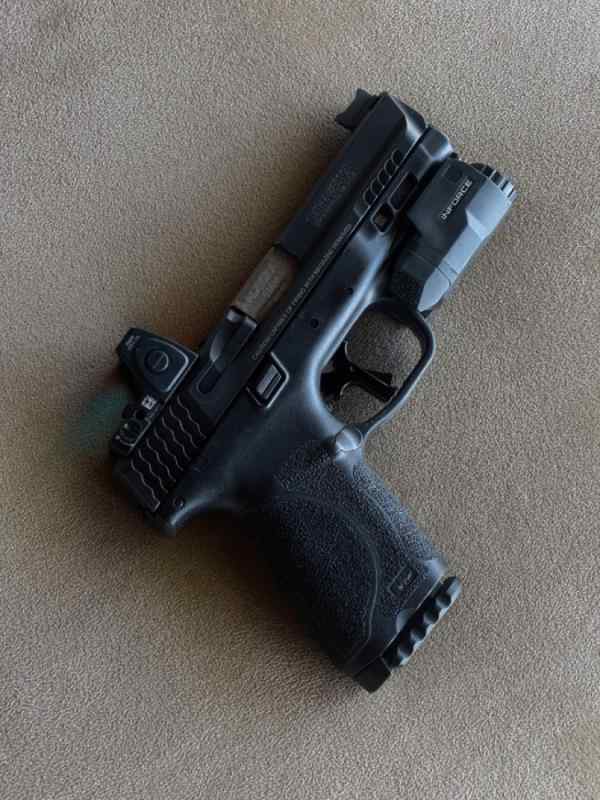 M&amp;P 2.0 Compact 9mm RMR Cut NO OPTIC INCLUDED