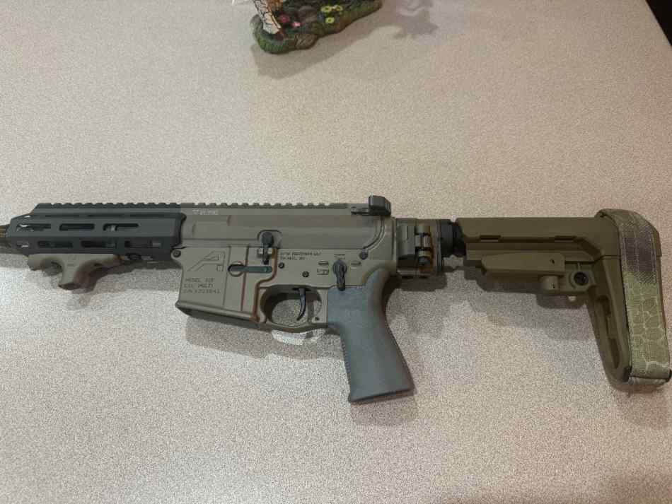 300blackout ar (honey badger clone) 