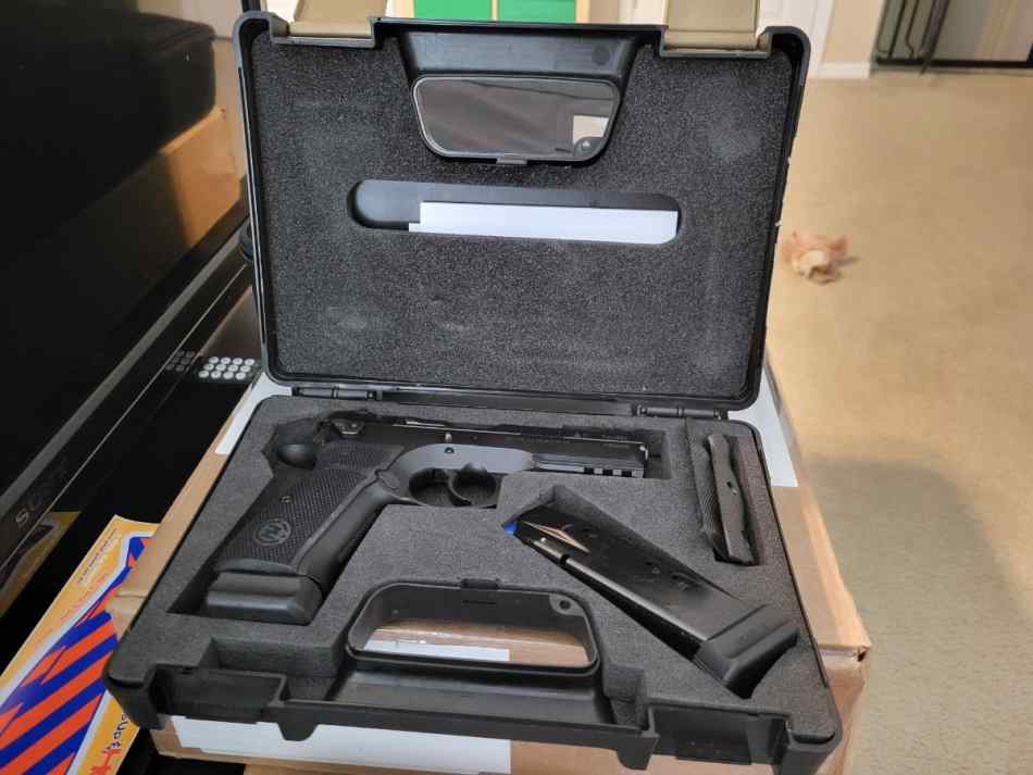 FS: LNIB CZ 75 SP-01 Tactical