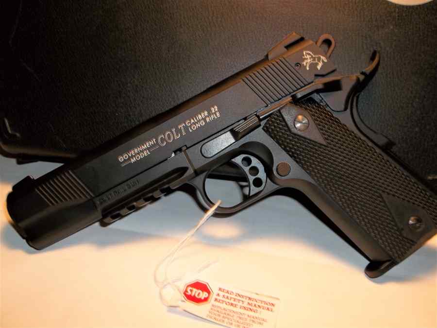 Walther Colt Government 1911 Rail Gun 22 LR