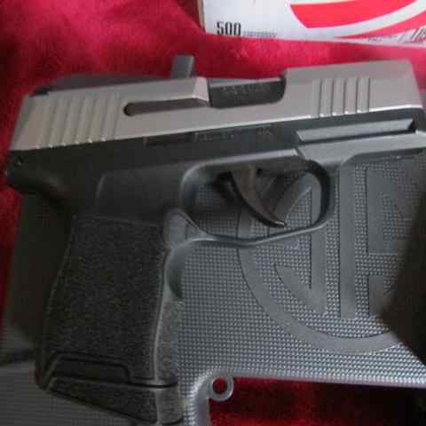 Sig p365 like new